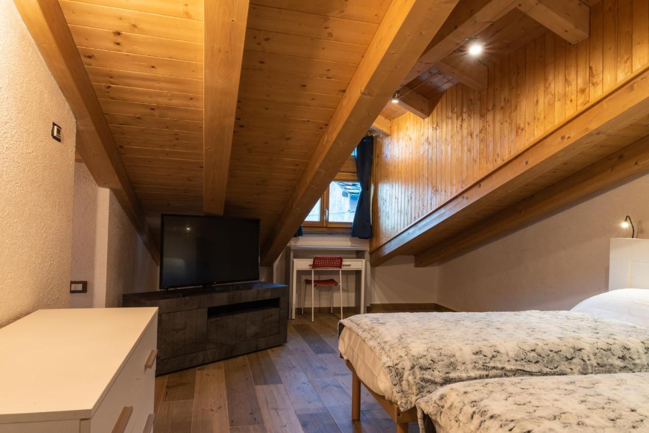 Rayon De Miel Villa Aosta Exteriör bild