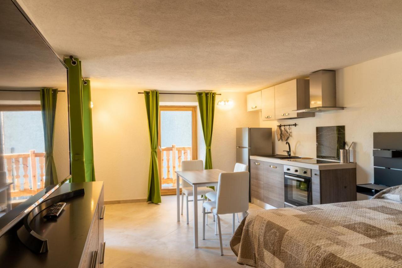 Rayon De Miel Villa Aosta Exteriör bild