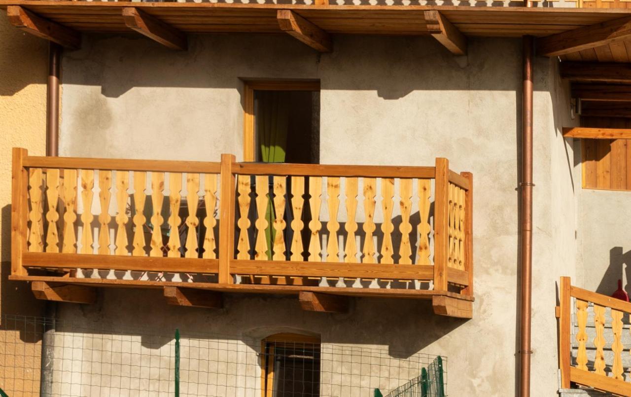 Rayon De Miel Villa Aosta Exteriör bild